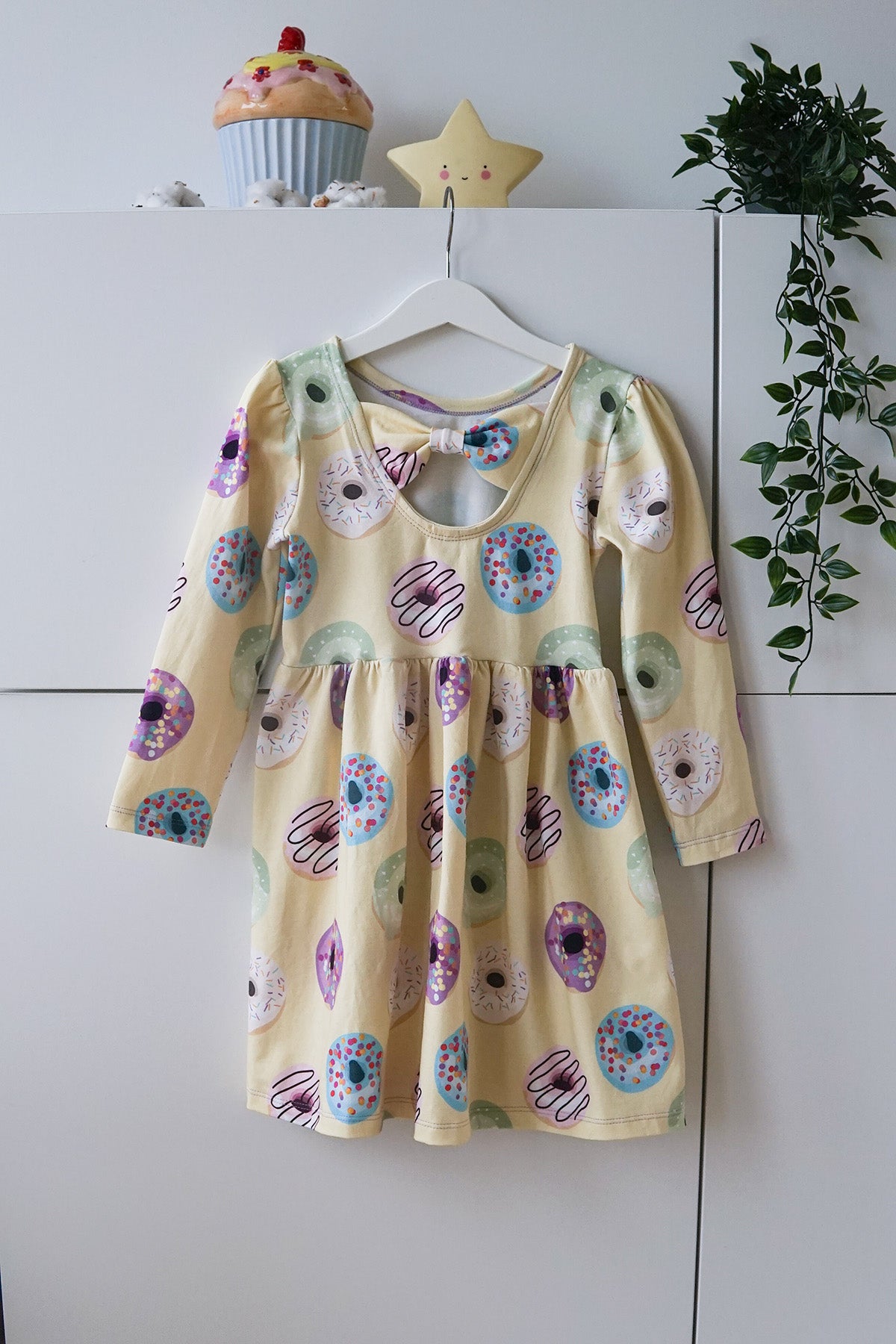 DONUTS - LIGHT YELLOW