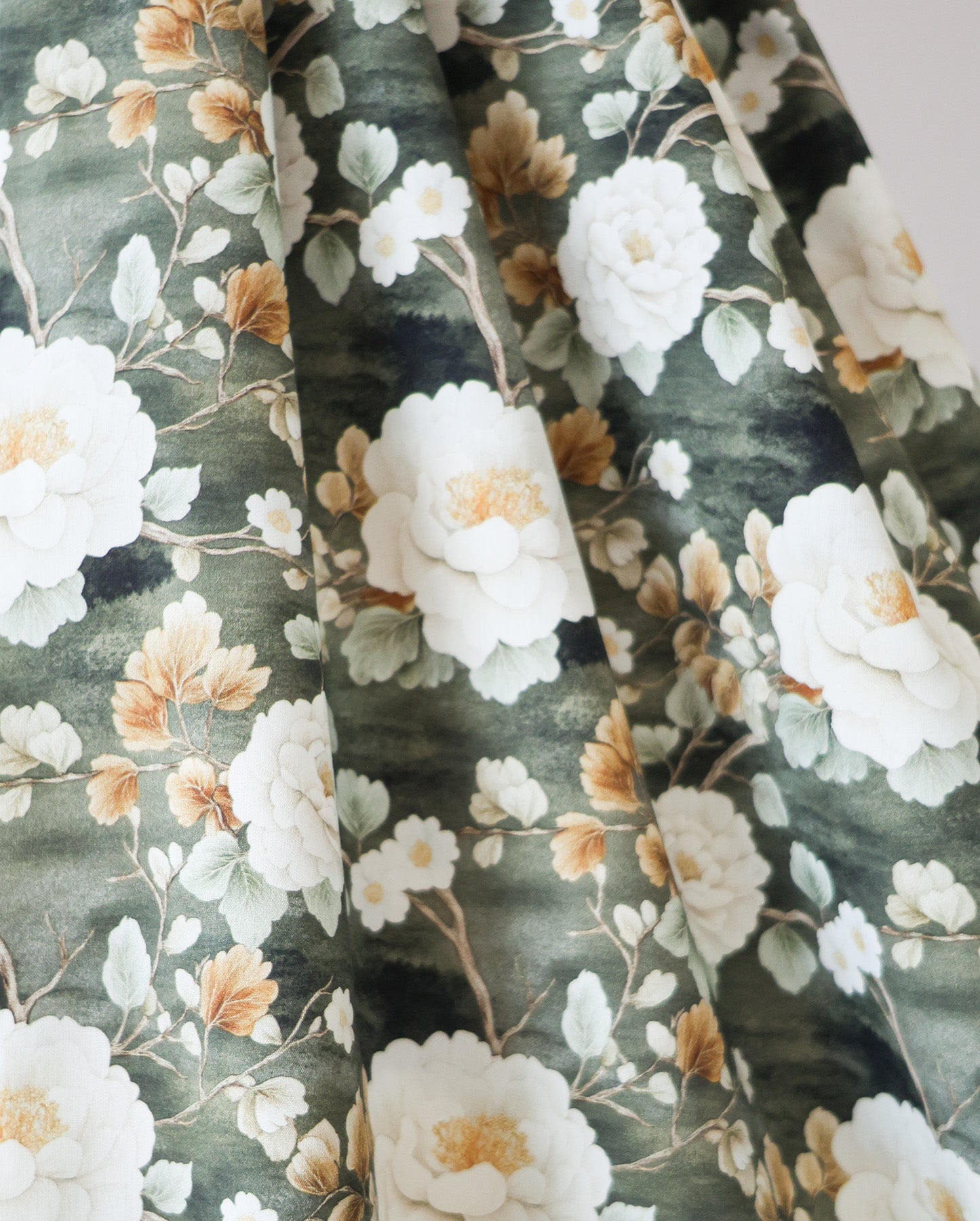 BOTANICAL ROSE - OLIVE