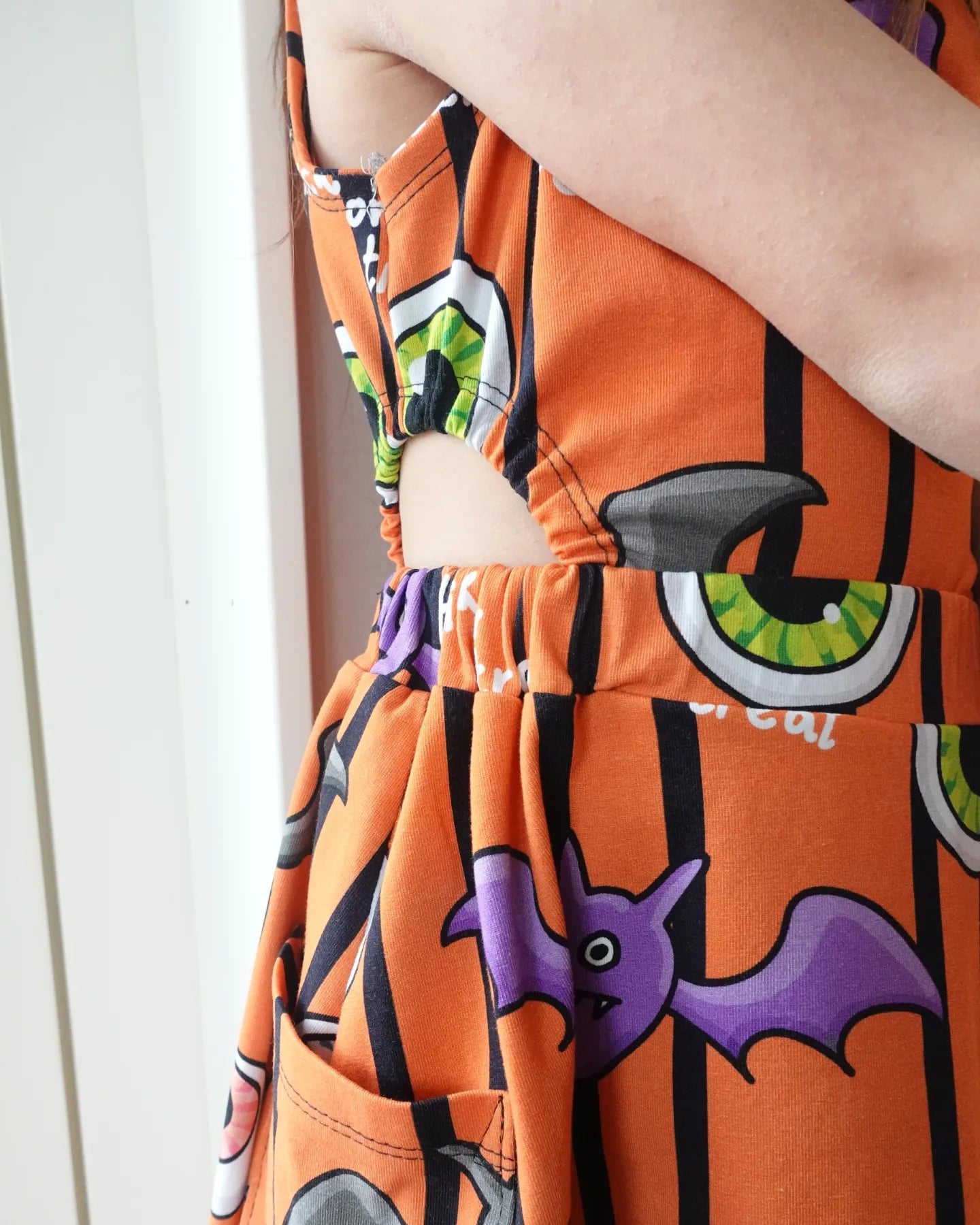 TRICK OR TREAT - ORANGE